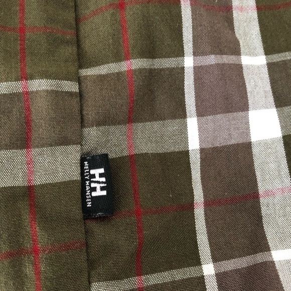𝅺Helly Hansen Plaid Button Down Short Sleeve Shirt - Picture 5 of 12